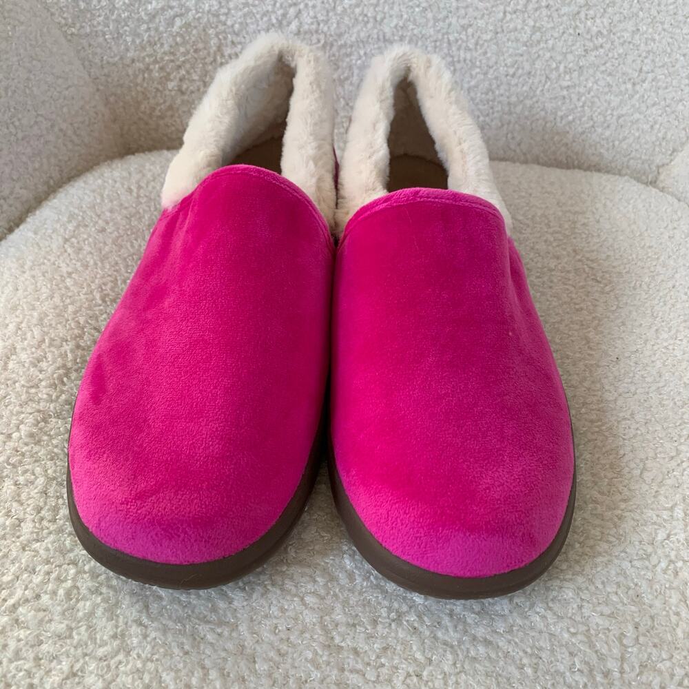 Vionic Clare Slipper Cozy Velvet Faux Fur Shearling Lined Hot Pink Fuschia 9.5